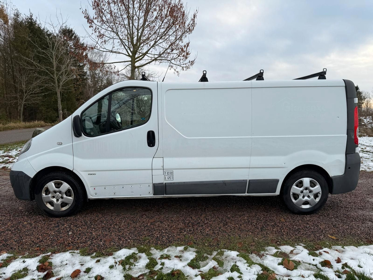 Opel Vivaro 2.0 CDTi *A/C *Long *nur 119000km - Transport de personnes: photos 2 Opel Vivaro 2.0 CDTi *A/C *Long *nur 119000km - Transport de personnes: photos 2