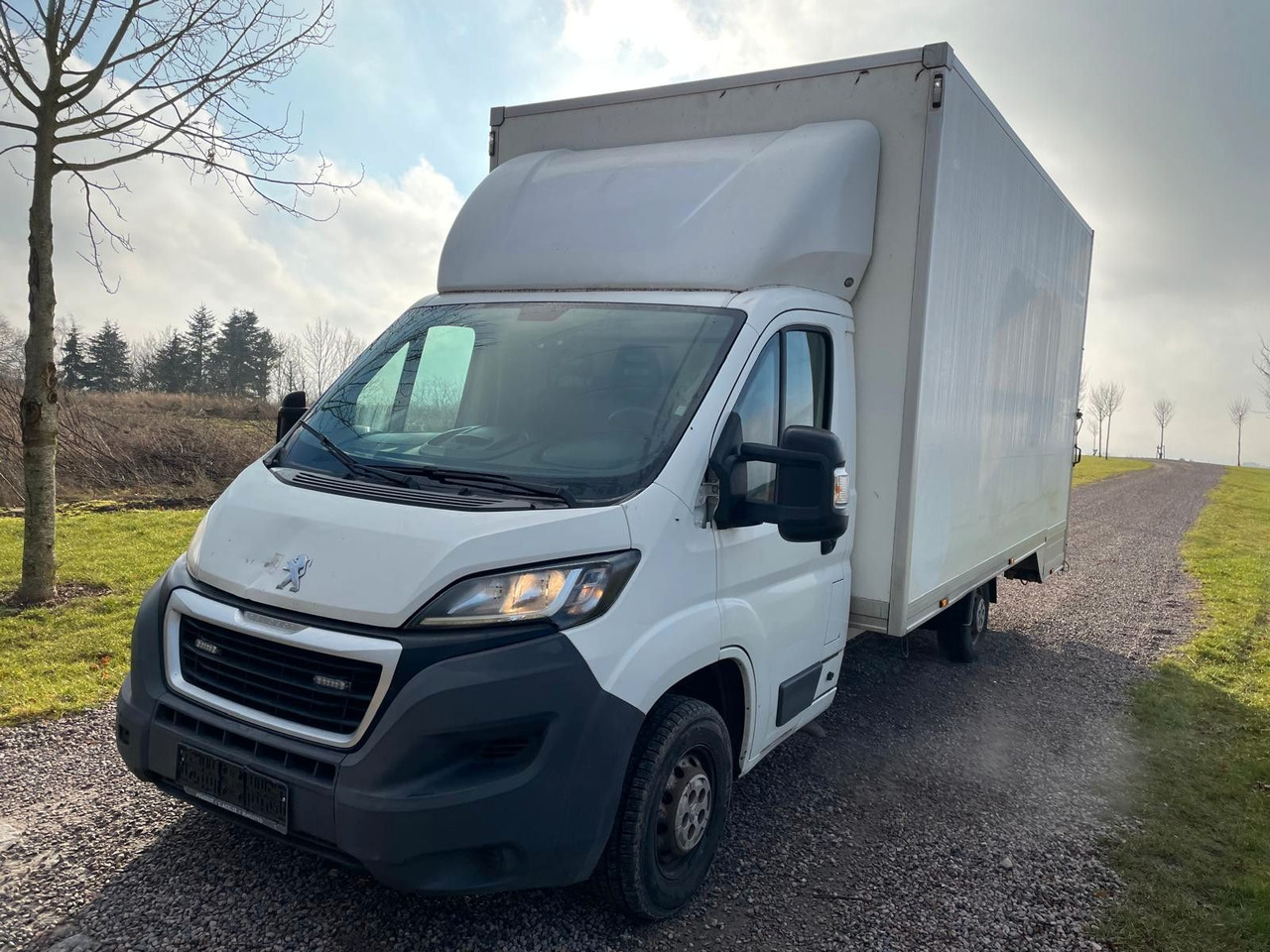 Peugeot Boxer 2,2 HDi 130HK Peugeot Boxer 2,2 HDi 130HP * 8800 netto* - Fourgon utilitaire: photos 2 Peugeot Boxer 2,2 HDi 130HK Peugeot Boxer 2,2 HDi 130HP * 8800 netto* - Fourgon utilitaire: photos 2