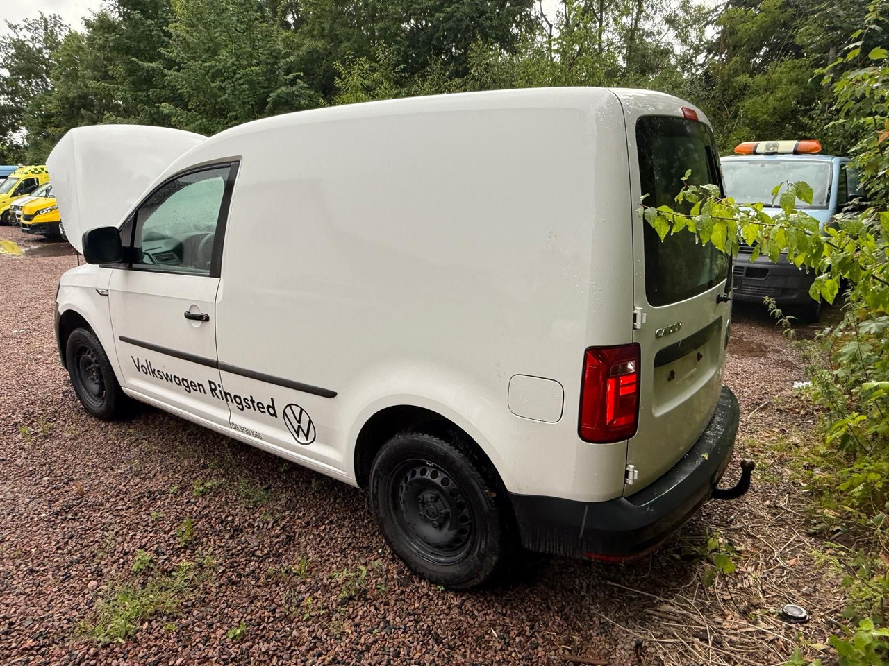 Volkswagen Caddy 2.0 TDI *A/C *ENGINE DEFECT - Fourgonnette: photos 5 Volkswagen Caddy 2.0 TDI *A/C *ENGINE DEFECT - Fourgonnette: photos 5