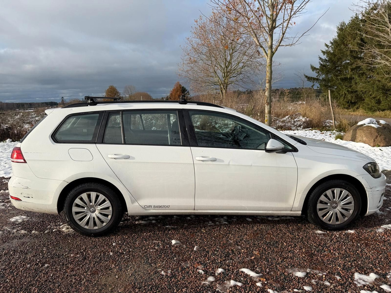 Volkswagen Golf VII Variant Comfortline - Voiture break: photos 5 Volkswagen Golf VII Variant Comfortline - Voiture break: photos 5