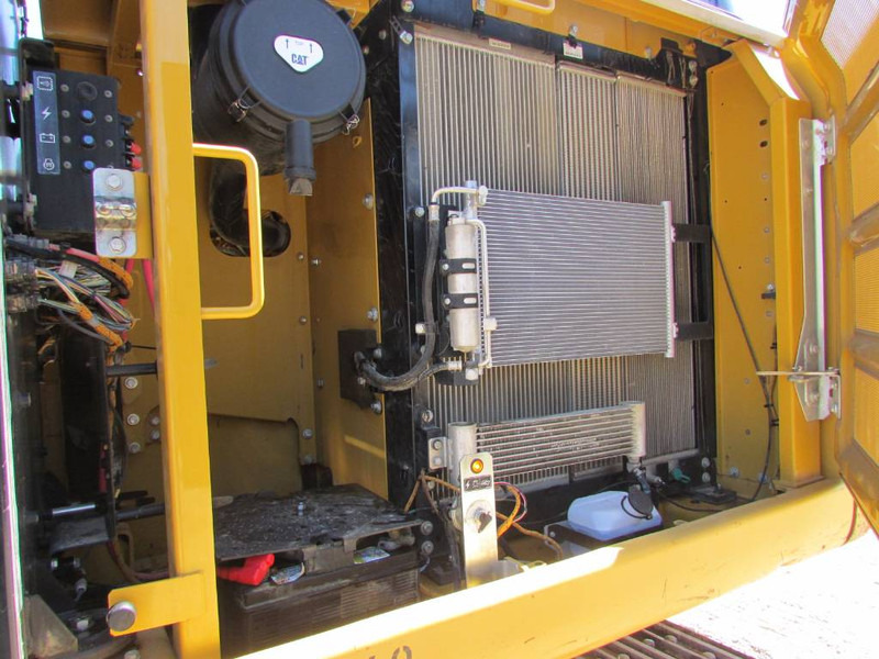 Pelle sur chenille Cat 320 FL Kettenbagger 66.000 EUR / OQ 70/55: photos 10