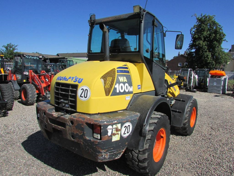 Komatsu WA 100 M-5 Radlader 14.000 EUR - Chargeuse sur pneus: photos 3 Komatsu WA 100 M-5 Radlader 14.000 EUR - Chargeuse sur pneus: photos 3