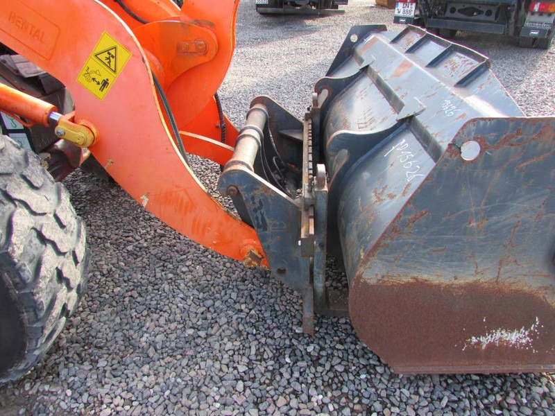 Komatsu WA 100 M-7 Radlader 28.000 EUR - Chargeuse sur pneus: photos 5 Komatsu WA 100 M-7 Radlader 28.000 EUR - Chargeuse sur pneus: photos 5