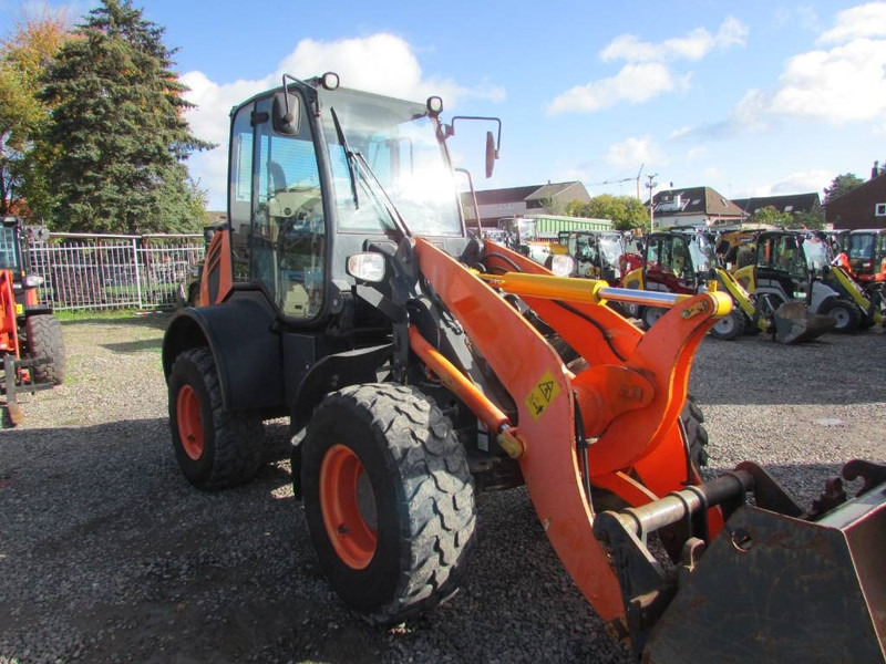 Komatsu WA 100 M-7 Radlader 28.000 EUR - Chargeuse sur pneus: photos 3 Komatsu WA 100 M-7 Radlader 28.000 EUR - Chargeuse sur pneus: photos 3