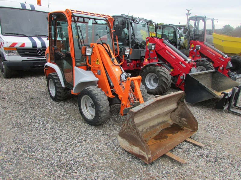 Kramer 5035 Radlader 21.000 EUR - Chargeuse sur pneus: photos 2 Kramer 5035 Radlader 21.000 EUR - Chargeuse sur pneus: photos 2