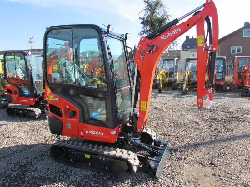 Kubota KX 019-4 HI Minibagger 26.500 EUR - Mini pelle: photos 3 Kubota KX 019-4 HI Minibagger 26.500 EUR - Mini pelle: photos 3