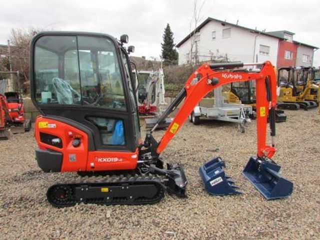 Kubota KX 019-4 Minibagger 26.750 EUR - Mini pelle: photos 1 Kubota KX 019-4 Minibagger 26.750 EUR - Mini pelle: photos 1