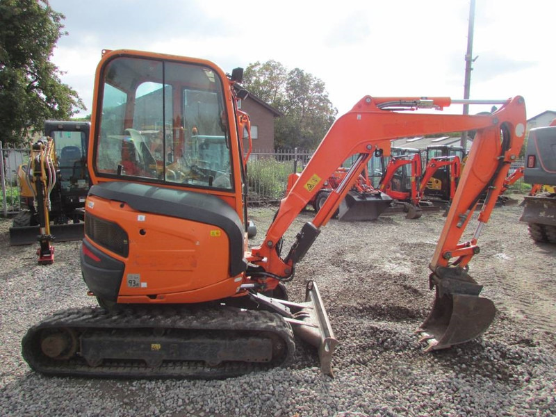 Kubota U 27-4 Minibagger 21.000 EUR - Mini pelle: photos 2 Kubota U 27-4 Minibagger 21.000 EUR - Mini pelle: photos 2
