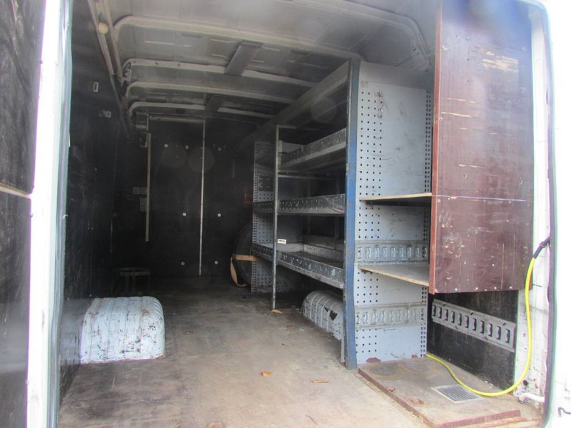 Mercedes-Benz 813 D Vario Kastenwagen - Fourgon utilitaire: photos 4 Mercedes-Benz 813 D Vario Kastenwagen - Fourgon utilitaire: photos 4