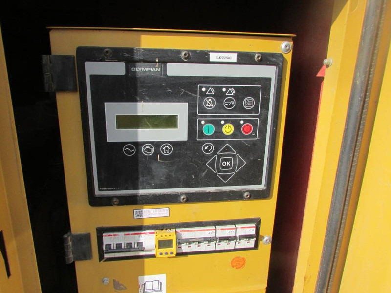 Olympian GEP 18-6 Lichtmast Zeppelin Lichtgiraffe Anhänger - Groupe électrogène: photos 5 Olympian GEP 18-6 Lichtmast Zeppelin Lichtgiraffe Anhänger - Groupe électrogène: photos 5