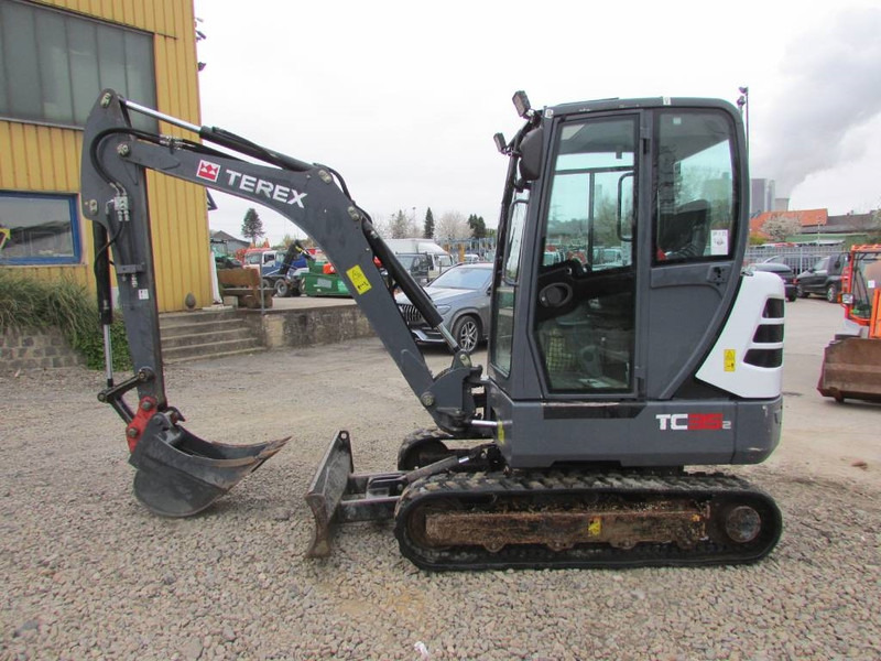 Terex TC 35-2 Minibagger 24.500 EUR Top Zustand - Mini pelle: photos 1 Terex TC 35-2 Minibagger 24.500 EUR Top Zustand - Mini pelle: photos 1