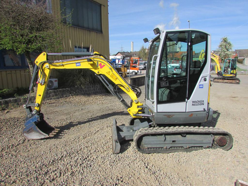 WACKER NEUSON EZ 26 Minibagger 27.000 EUR - Mini pelle: photos 1 WACKER NEUSON EZ 26 Minibagger 27.000 EUR - Mini pelle: photos 1
