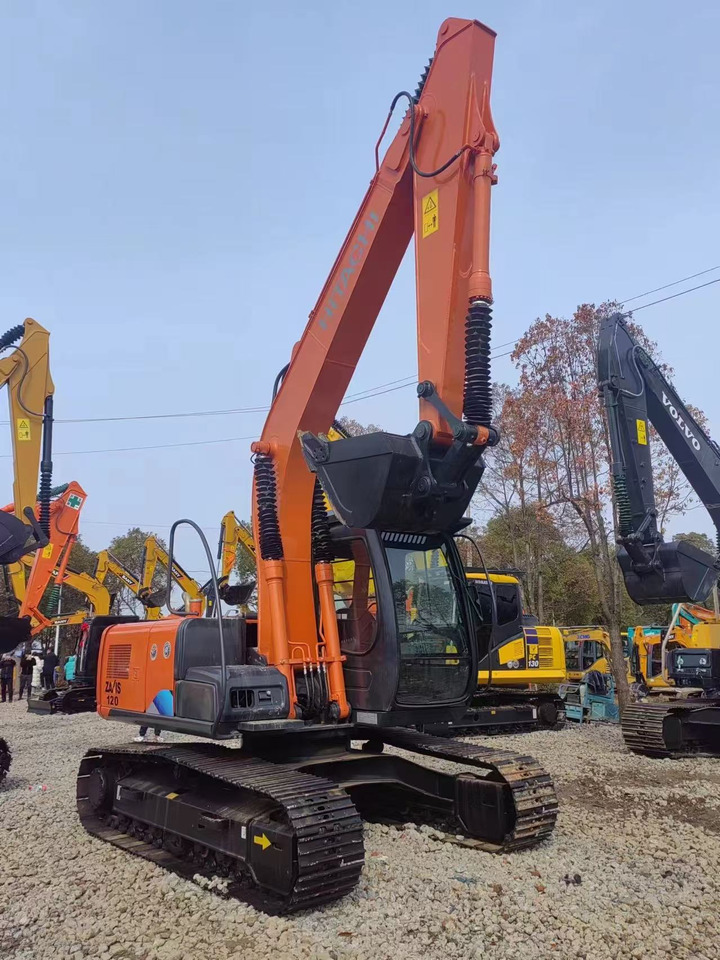 HITACHI ZX120 - Pelle sur chenille: photos 4 HITACHI ZX120 - Pelle sur chenille: photos 4