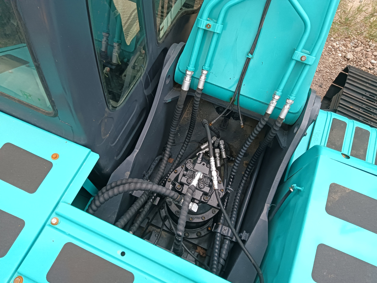 Pelle sur chenille KOBELCO SK 210: photos 9