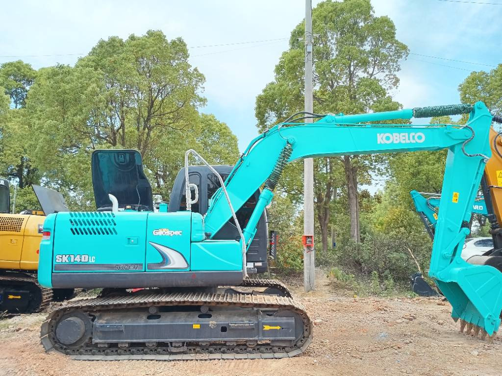 KOBELCO SK140 - Pelle sur chenille: photos 5 KOBELCO SK140 - Pelle sur chenille: photos 5
