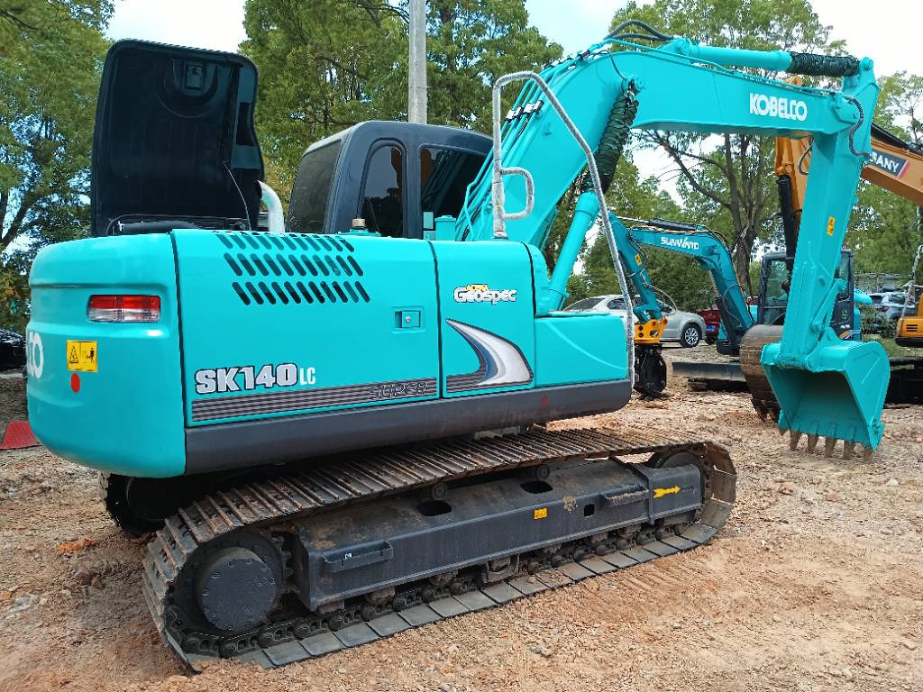 KOBELCO SK140 - Pelle sur chenille: photos 1 KOBELCO SK140 - Pelle sur chenille: photos 1