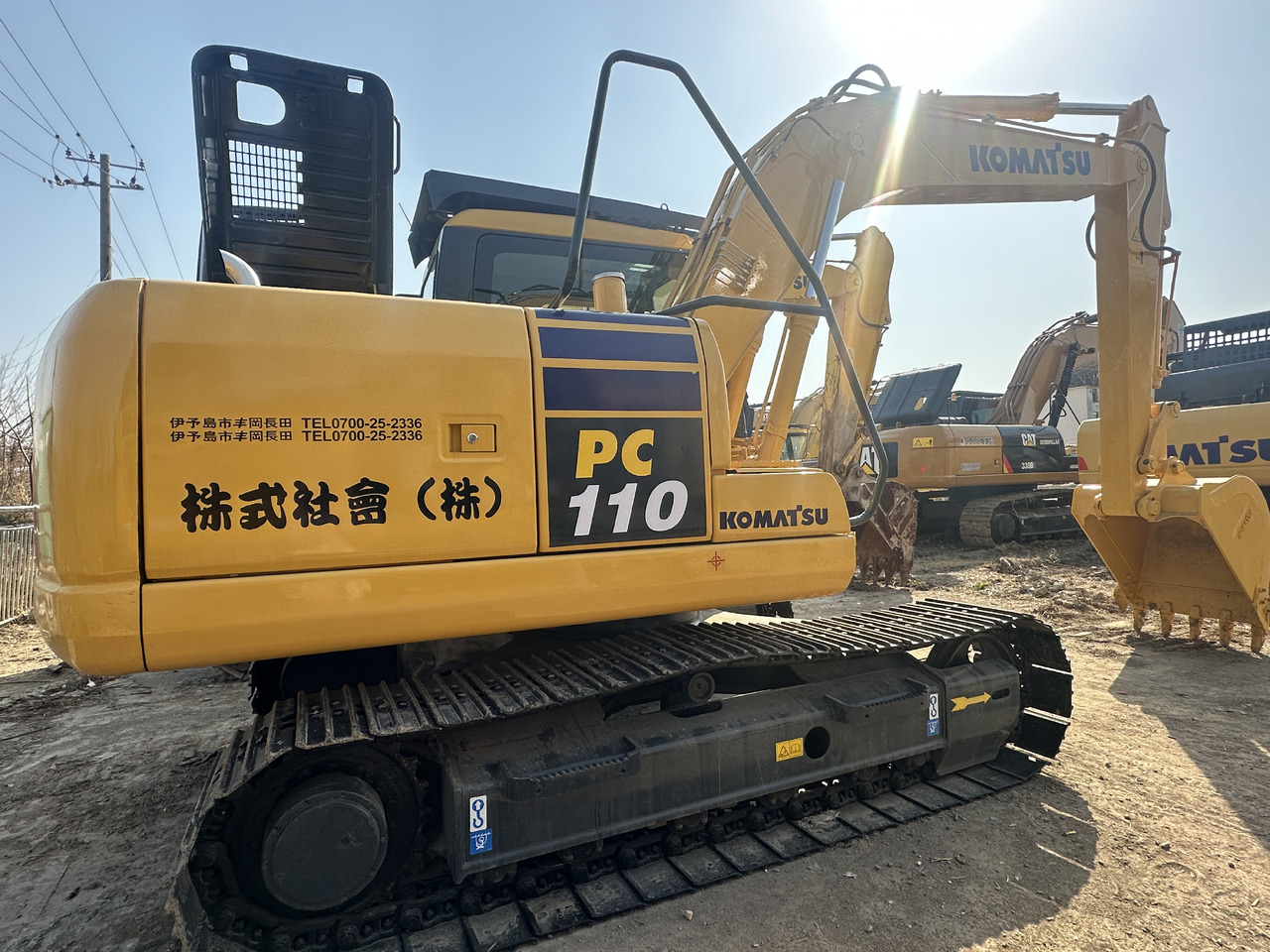 KOMATSU PC110-7 - Pelle sur chenille: photos 1 KOMATSU PC110-7 - Pelle sur chenille: photos 1