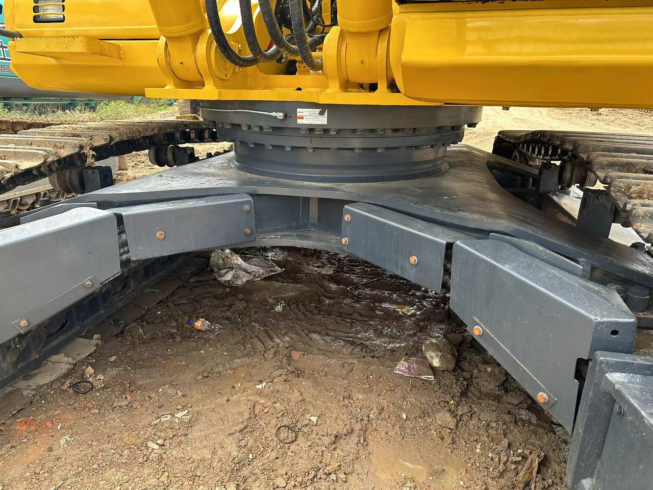 KOMATSU PC450-7 - Pelle sur chenille: photos 4 KOMATSU PC450-7 - Pelle sur chenille: photos 4