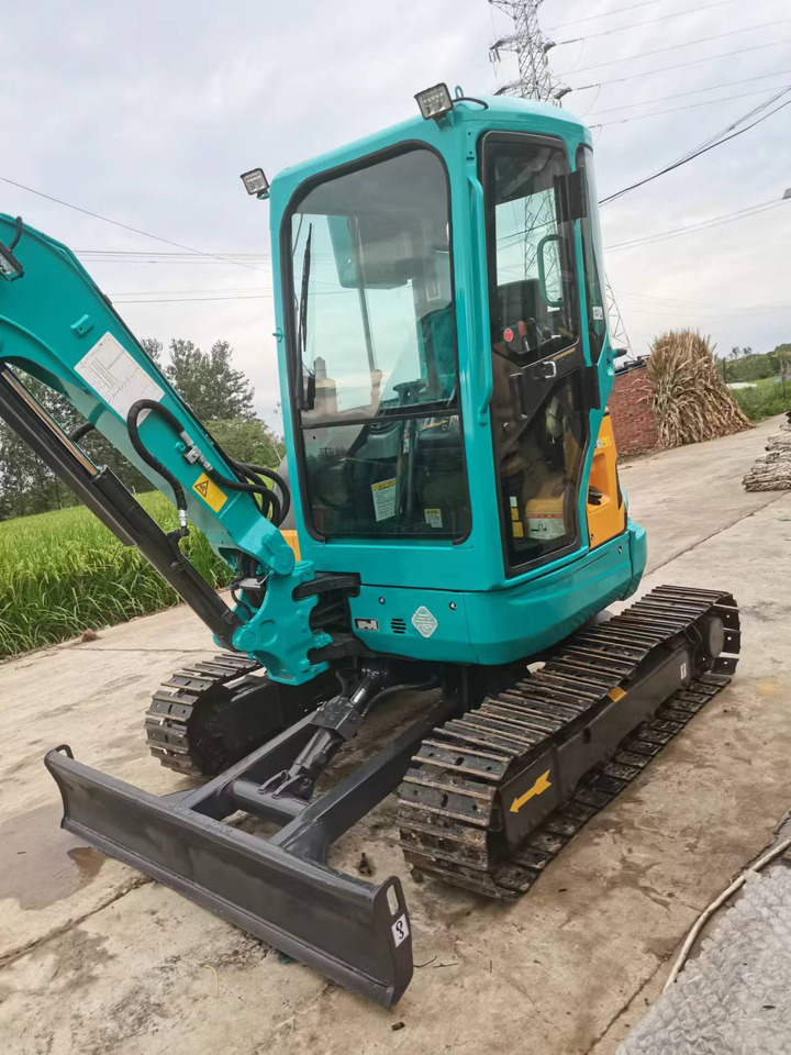 KUBOTA KX135 - Pelle sur chenille: photos 2 KUBOTA KX135 - Pelle sur chenille: photos 2