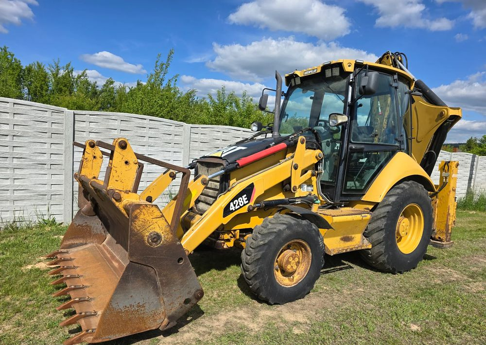 Caterpillar - Tractopelle: photos 2 Caterpillar - Tractopelle: photos 2