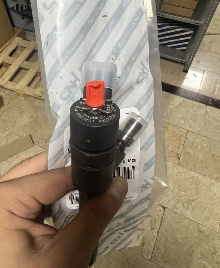 Bosch 2023 0445110656 Bosch 208-2023 - Injecteur pour Camion: photos 3 Bosch 2023 0445110656 Bosch 208-2023 - Injecteur pour Camion: photos 3