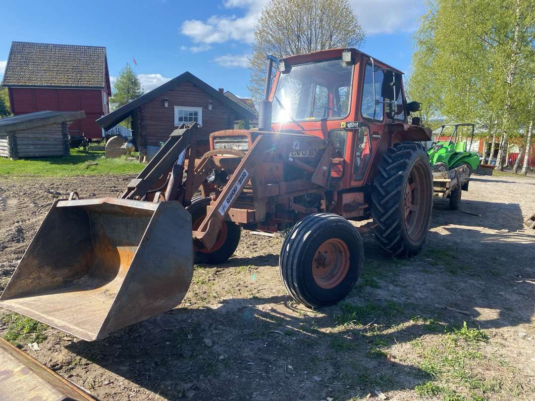 1975 Volvo BM T500 traktor med frontlaster - Tracteur agricole: photos 1 1975 Volvo BM T500 traktor med frontlaster - Tracteur agricole: photos 1