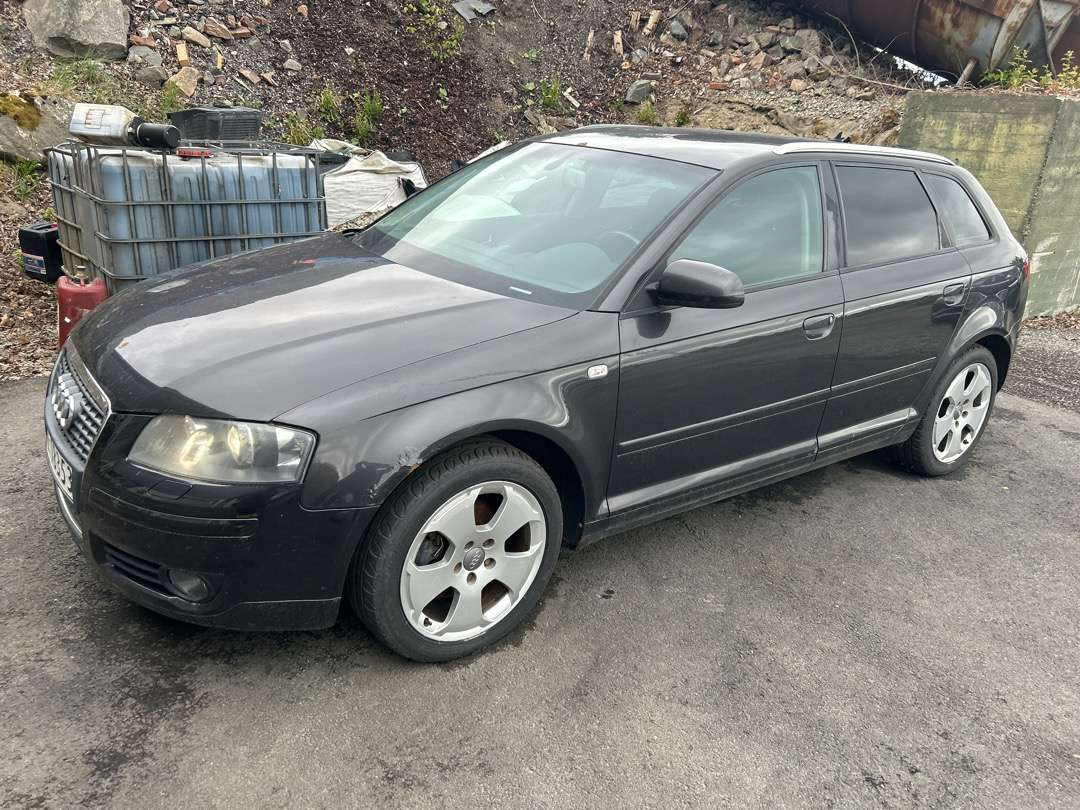 2006 personbil AUDI A3 (rep.-objekt) - Voiture: photos 1 2006 personbil AUDI A3 (rep.-objekt) - Voiture: photos 1