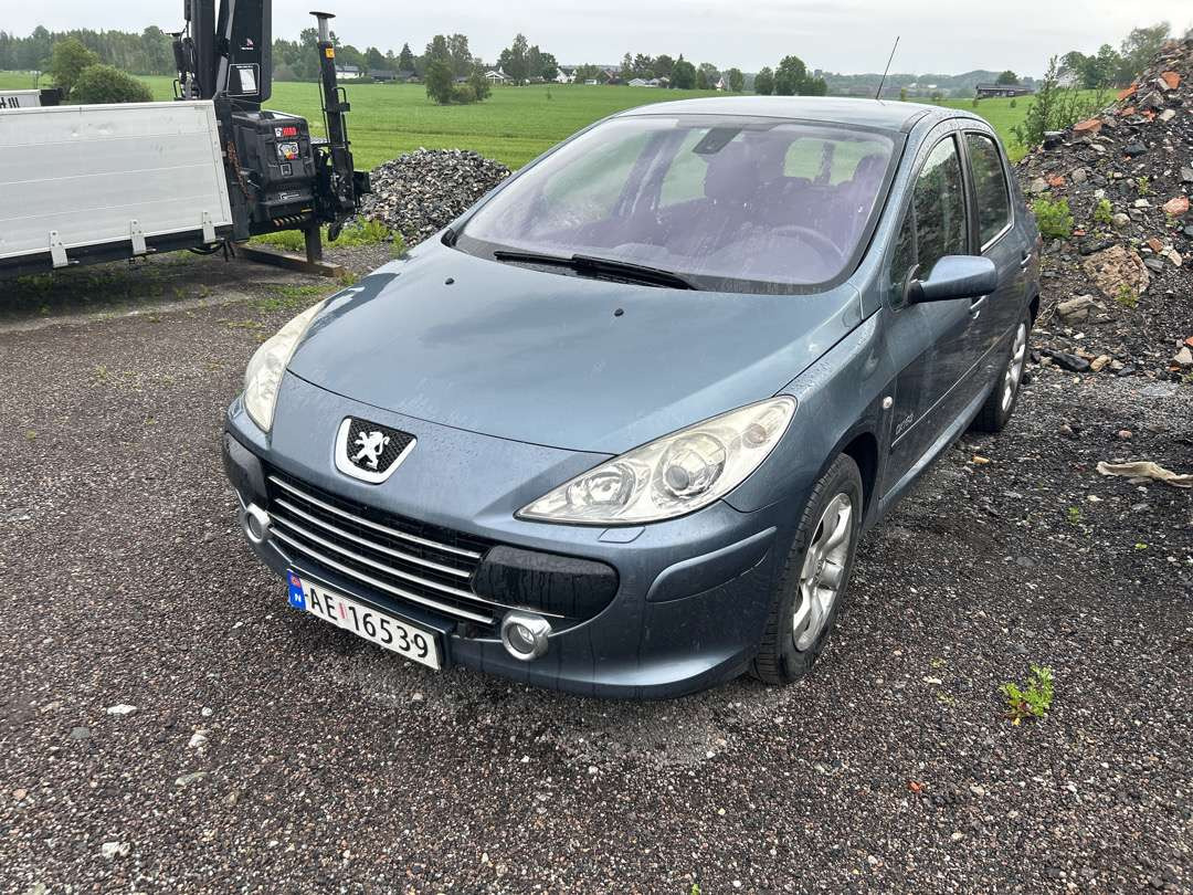 2007 Personbil PEUGEOT 307 EU-godkjent - Voiture: photos 1 2007 Personbil PEUGEOT 307 EU-godkjent - Voiture: photos 1