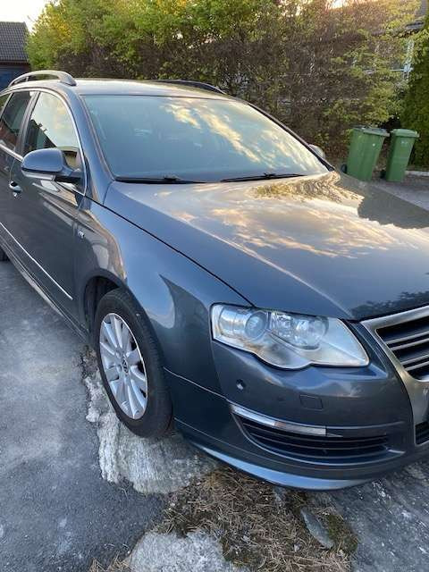 2009 Volkswagen Passat 1.9 TDI - Voiture: photos 1 2009 Volkswagen Passat 1.9 TDI - Voiture: photos 1