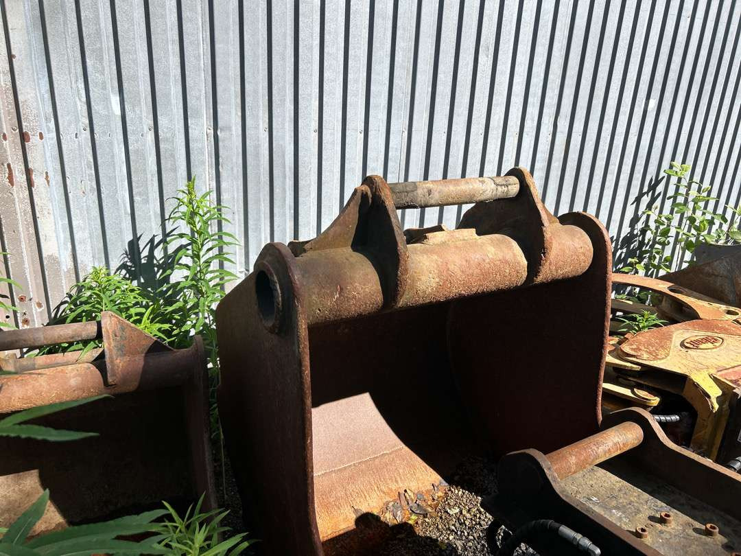 Tann skuffe fra Gjerstad S 70 feste - Accessoire pour Engins de chantier: photos 2 Tann skuffe fra Gjerstad S 70 feste - Accessoire pour Engins de chantier: photos 2