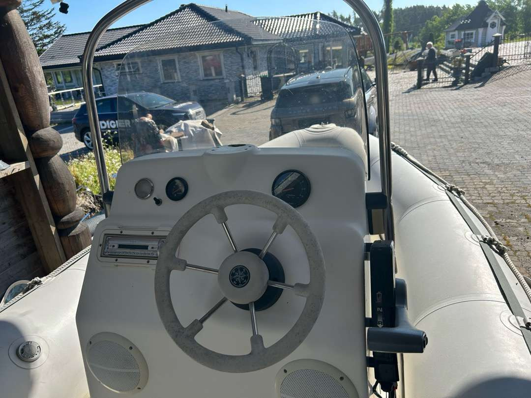 2005 Rib Bombard Explorer SB + Båtmotor Suzuki 70 Hk (Ny minstepris) - Autre matériel: photos 5 2005 Rib Bombard Explorer SB + Båtmotor Suzuki 70 Hk (Ny minstepris) - Autre matériel: photos 5