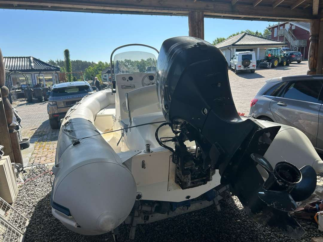 2005 Rib Bombard Explorer SB + Båtmotor Suzuki 70 Hk (Ny minstepris) - Autre matériel: photos 4 2005 Rib Bombard Explorer SB + Båtmotor Suzuki 70 Hk (Ny minstepris) - Autre matériel: photos 4