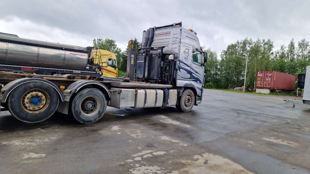 Camion ampliroll Volvo FH6X2-Krokbil med hydraulisk brøyteutstyr: photos 13