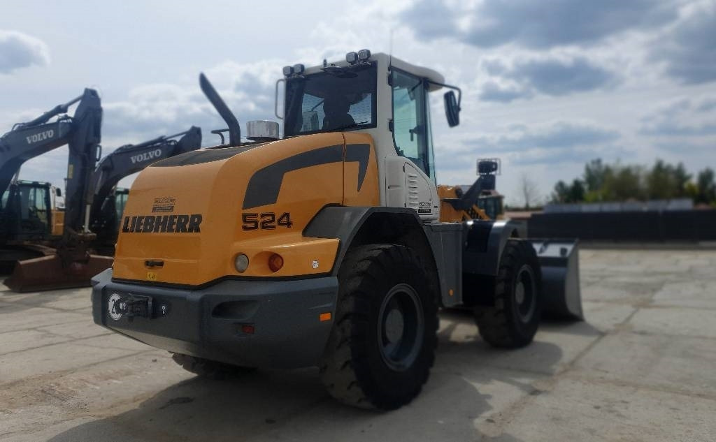 Liebherr L 524 - Chargeuse sur pneus: photos 4 Liebherr L 524 - Chargeuse sur pneus: photos 4