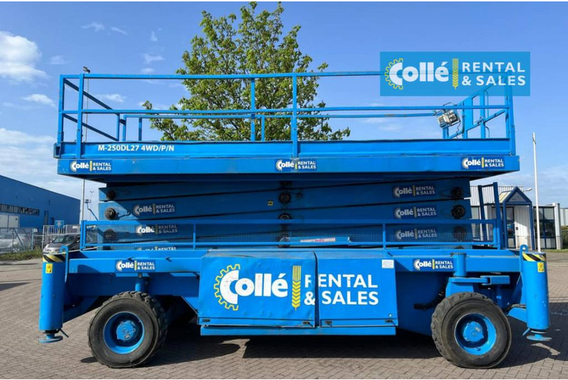 Holland lift M 250 DL 27 | 2003 - Nacelle ciseaux: photos 1 Holland lift M 250 DL 27 | 2003 - Nacelle ciseaux: photos 1