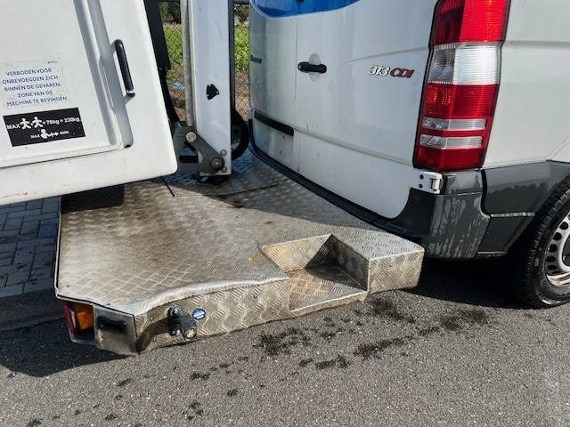 Camion avec nacelle Palfinger P 130 V: photos 8