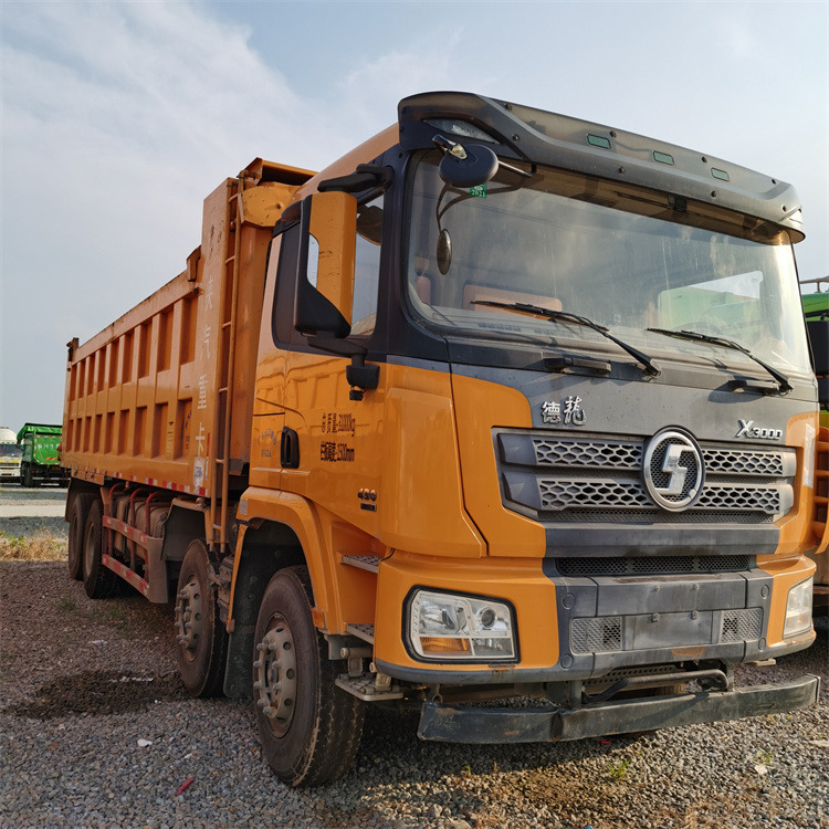 陕汽重卡 - Camion benne: photos 4 陕汽重卡 - Camion benne: photos 4