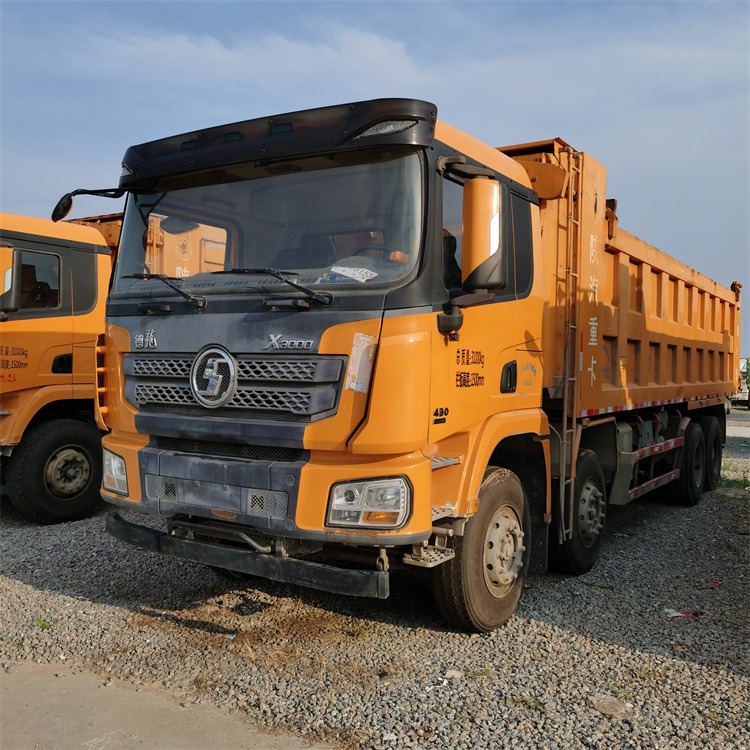 陕汽重卡 - Camion benne: photos 5 陕汽重卡 - Camion benne: photos 5