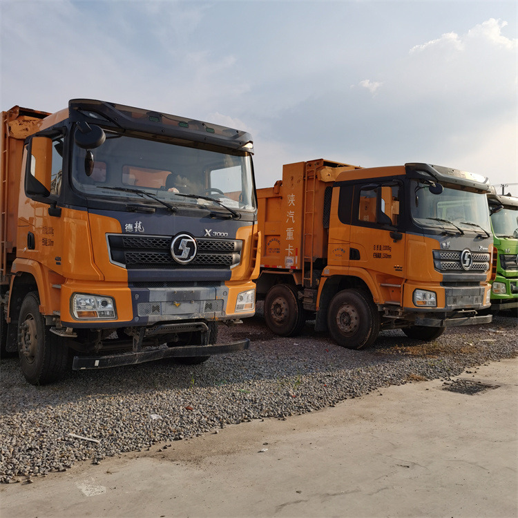 陕汽重卡 - Camion benne: photos 1 陕汽重卡 - Camion benne: photos 1