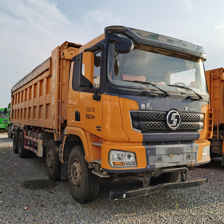 陕汽重卡 - Camion benne: photos 2 陕汽重卡 - Camion benne: photos 2