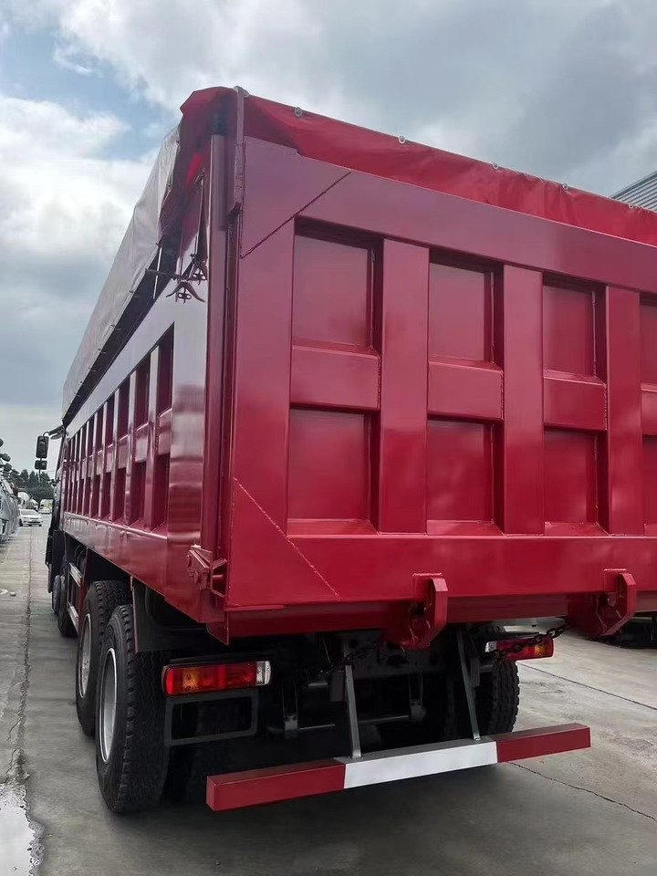 HOWO - Camion benne: photos 3 HOWO - Camion benne: photos 3