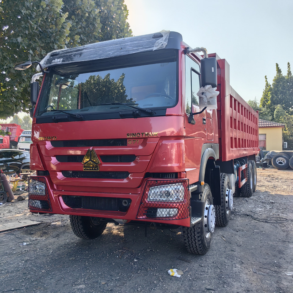 SINOTRUCK HOWO - Camion benne: photos 2 SINOTRUCK HOWO - Camion benne: photos 2