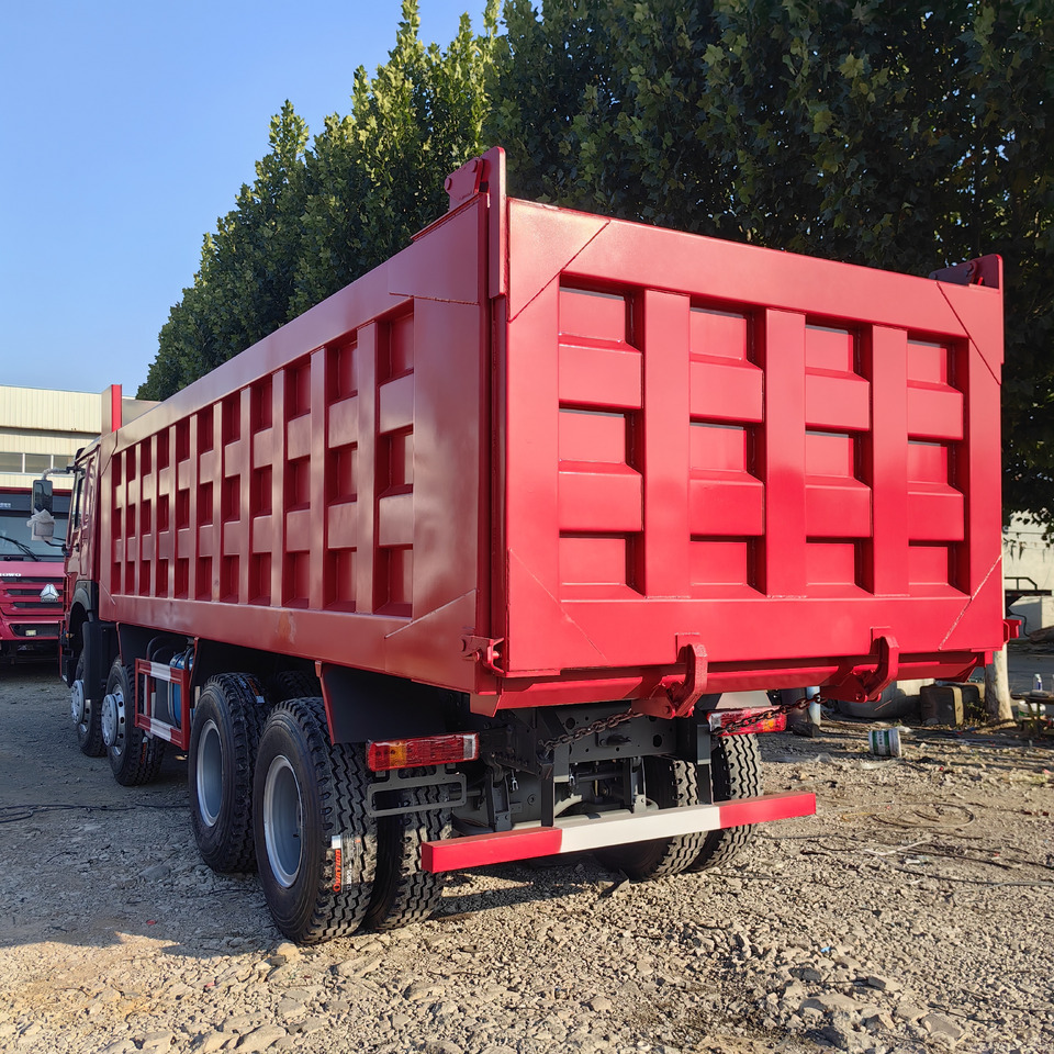 SINOTRUCK HOWO - Camion benne: photos 5 SINOTRUCK HOWO - Camion benne: photos 5