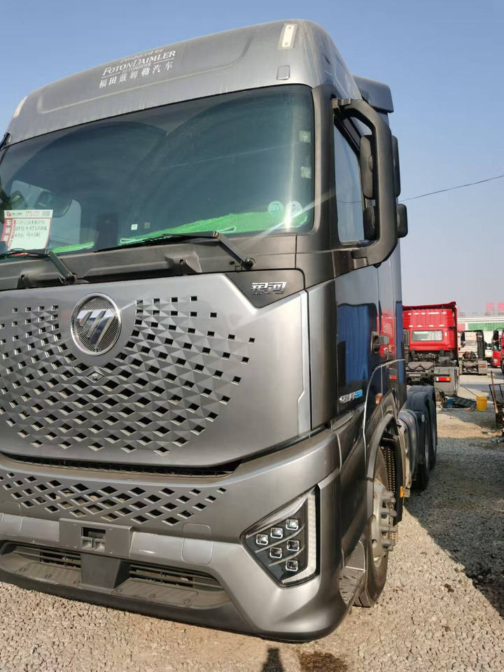 AUMAN - Tracteur routier: photos 2 AUMAN - Tracteur routier: photos 2