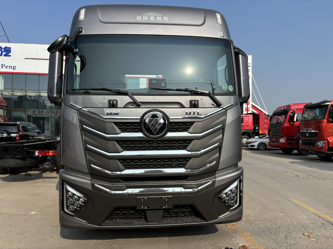 AUMAN GTL - Tracteur routier: photos 1 AUMAN GTL - Tracteur routier: photos 1