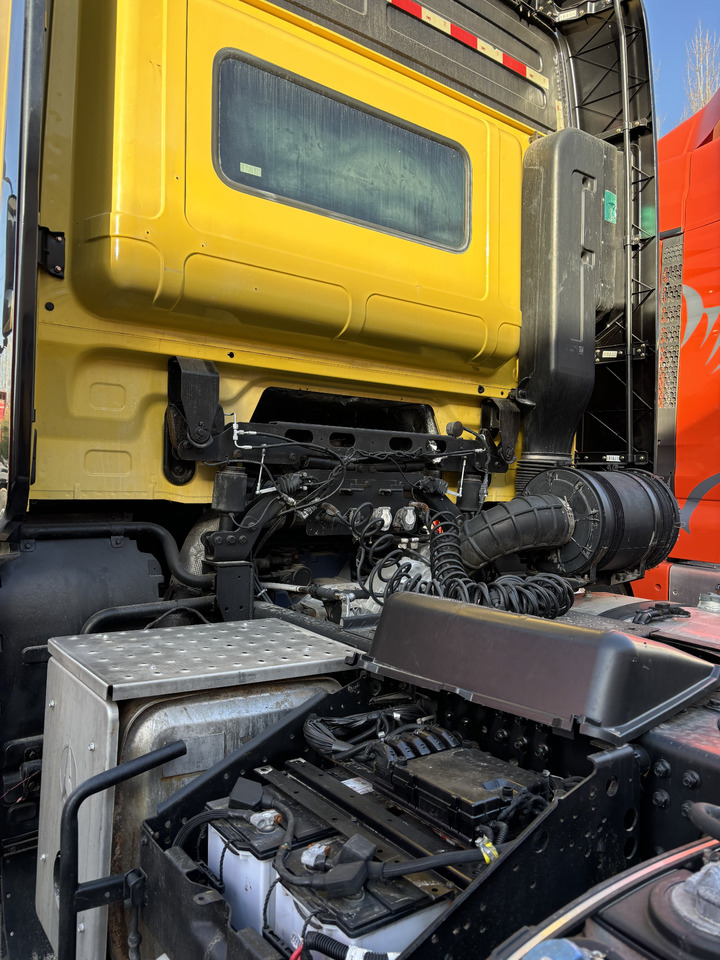 BEIBENG V3 - Tracteur routier: photos 3 BEIBENG V3 - Tracteur routier: photos 3