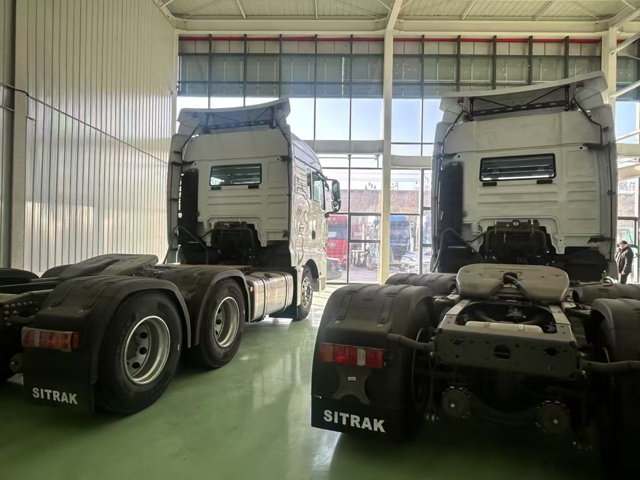 SITRAK - Tracteur routier: photos 3 SITRAK - Tracteur routier: photos 3