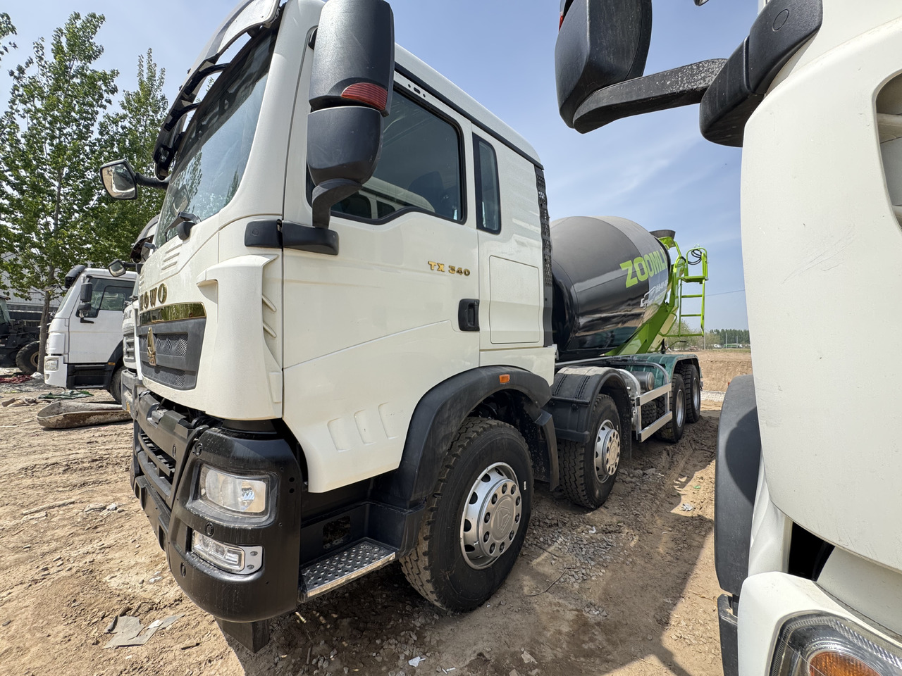 Camion malaxeur howo: photos 8