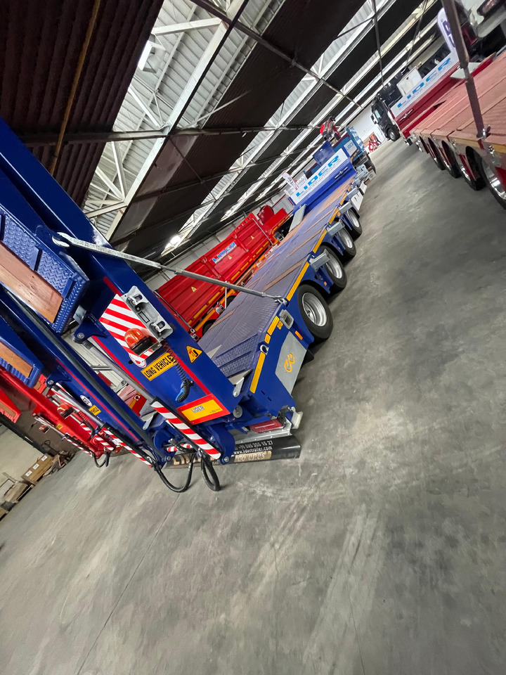 Semi-remorque surbaissé pour transport de équipements lourds neuf LIDER 4 assige semi-trailer: photos 8