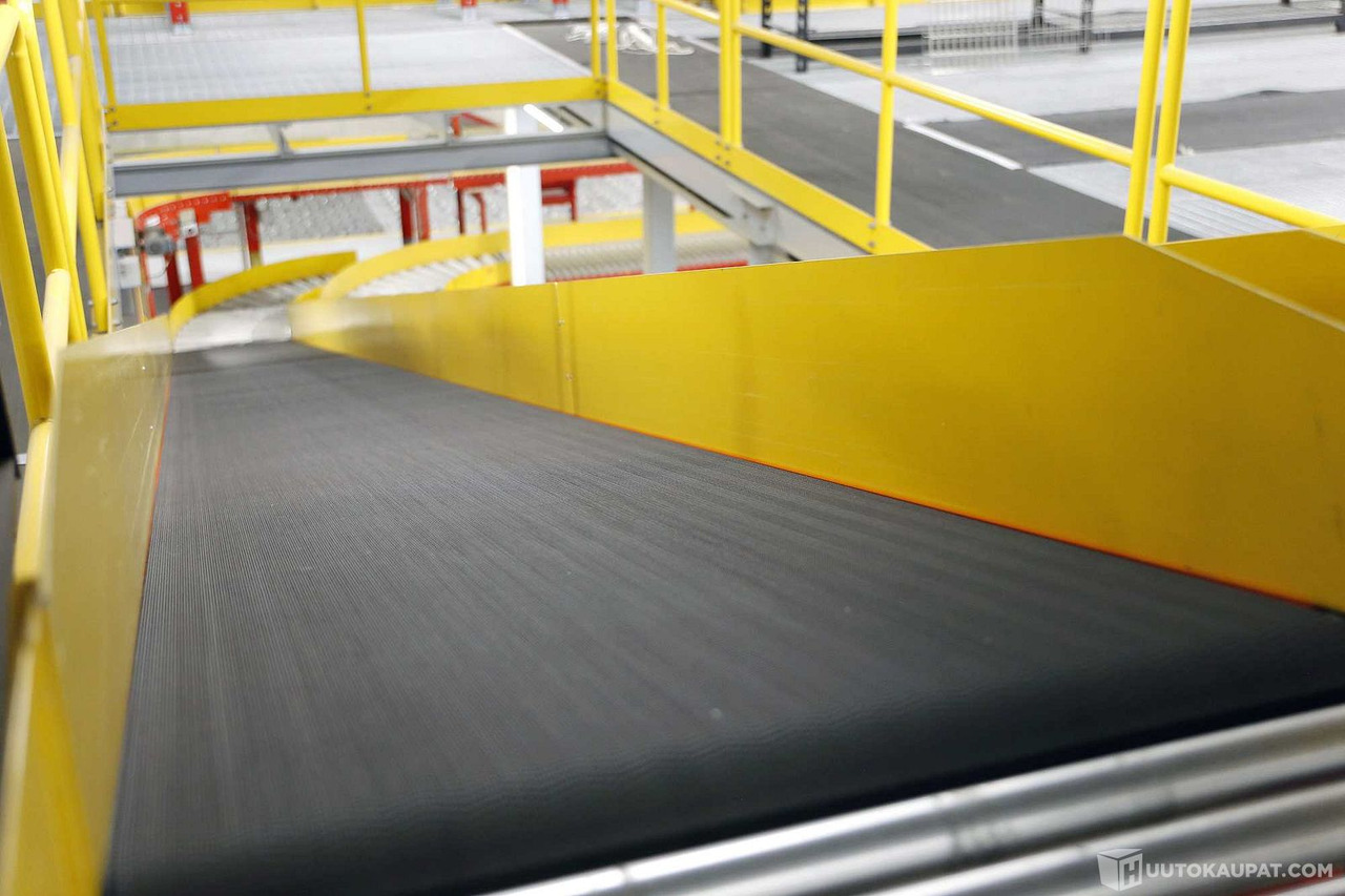 Ferroplan Oy hihnakuljetin/nousukuljetin, pituus noin 12 m (2020). LGS6025, Vantaa - Autre matériel: photos 5 Ferroplan Oy hihnakuljetin/nousukuljetin, pituus noin 12 m (2020). LGS6025, Vantaa - Autre matériel: photos 5